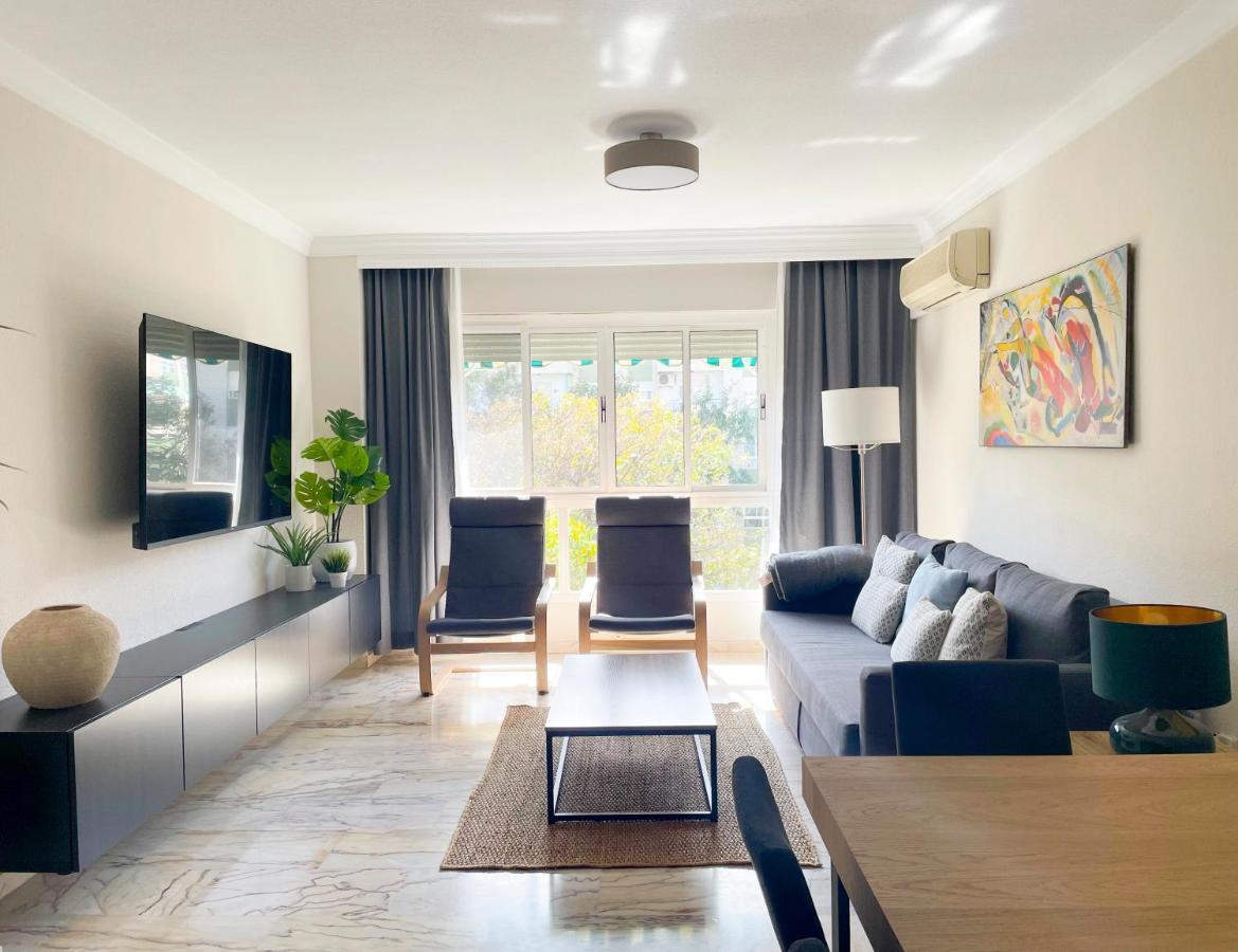 Ferienwohnung Holidays2Malaga Tomas De Echeverria 150 Mts To Beach & High Speed Wifi & Parking Exterior foto